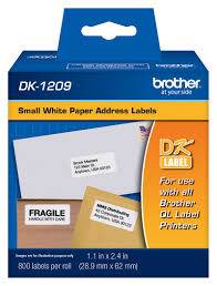 PAPEL ETIQUETA BROTHER DK-1209 (29MM X 62MM) ROLLO PRE CORTADA- 800 UNIDADES